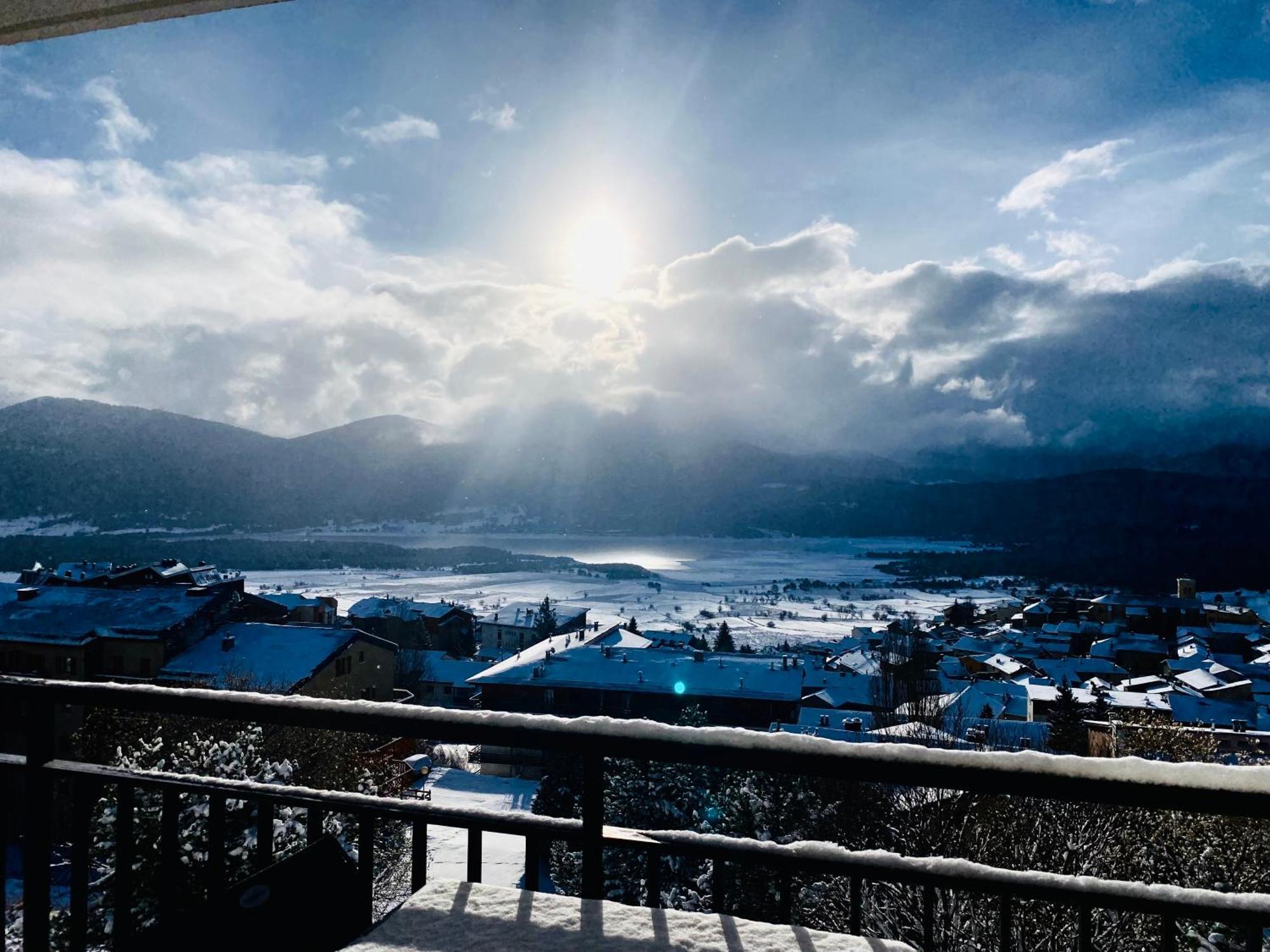 Appartement, Vue Lac Panoramique Avec Terrasse, Parking, Aux Angles Exterior foto